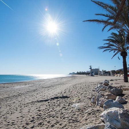 Alamar The Best Luxury Apartment On The Beach Торремолинос Экстерьер фото