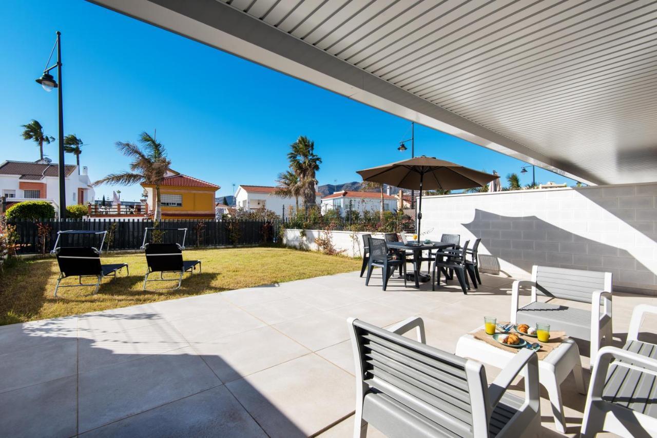 Alamar The Best Luxury Apartment On The Beach Торремолинос Экстерьер фото