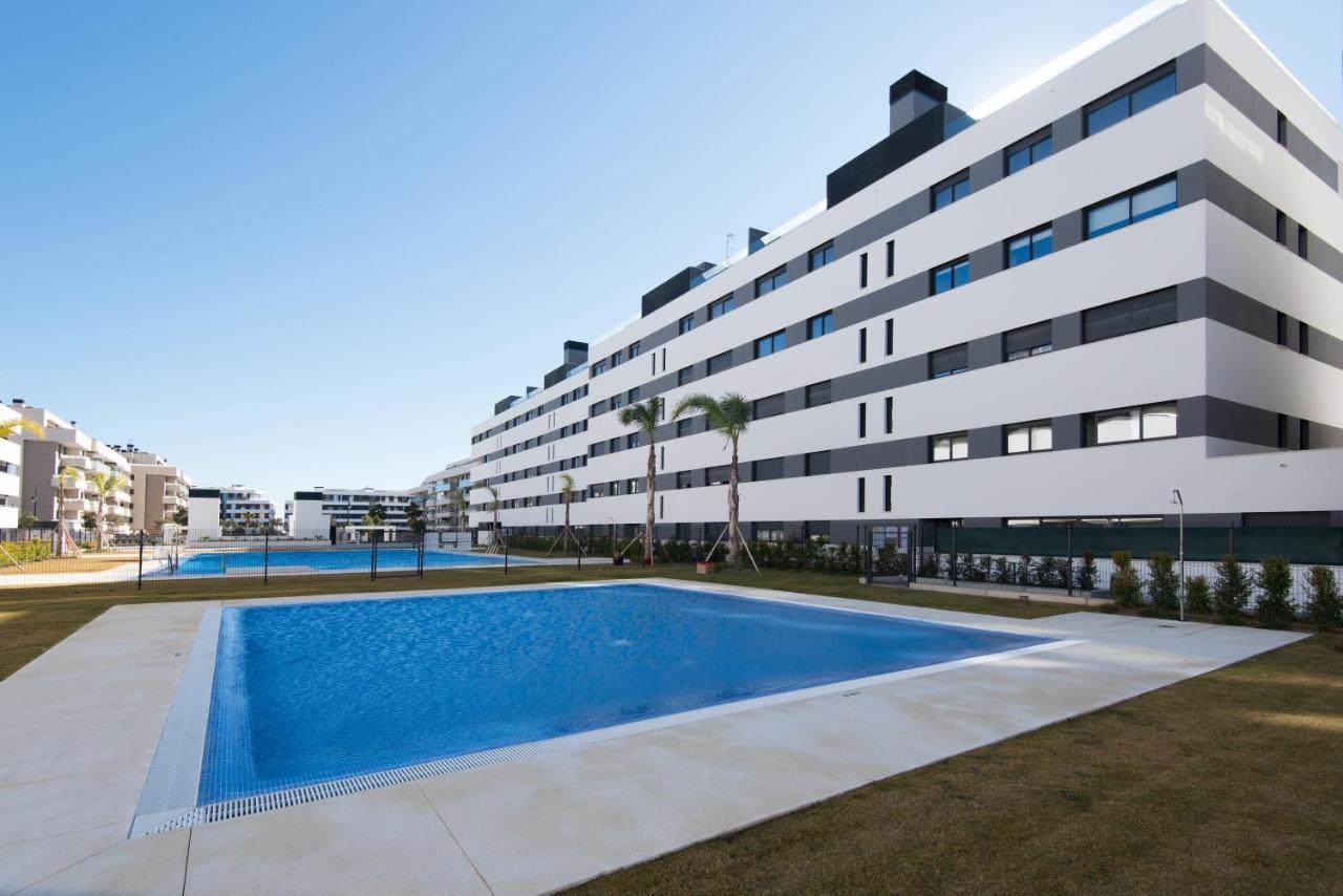 Alamar The Best Luxury Apartment On The Beach Торремолинос Экстерьер фото