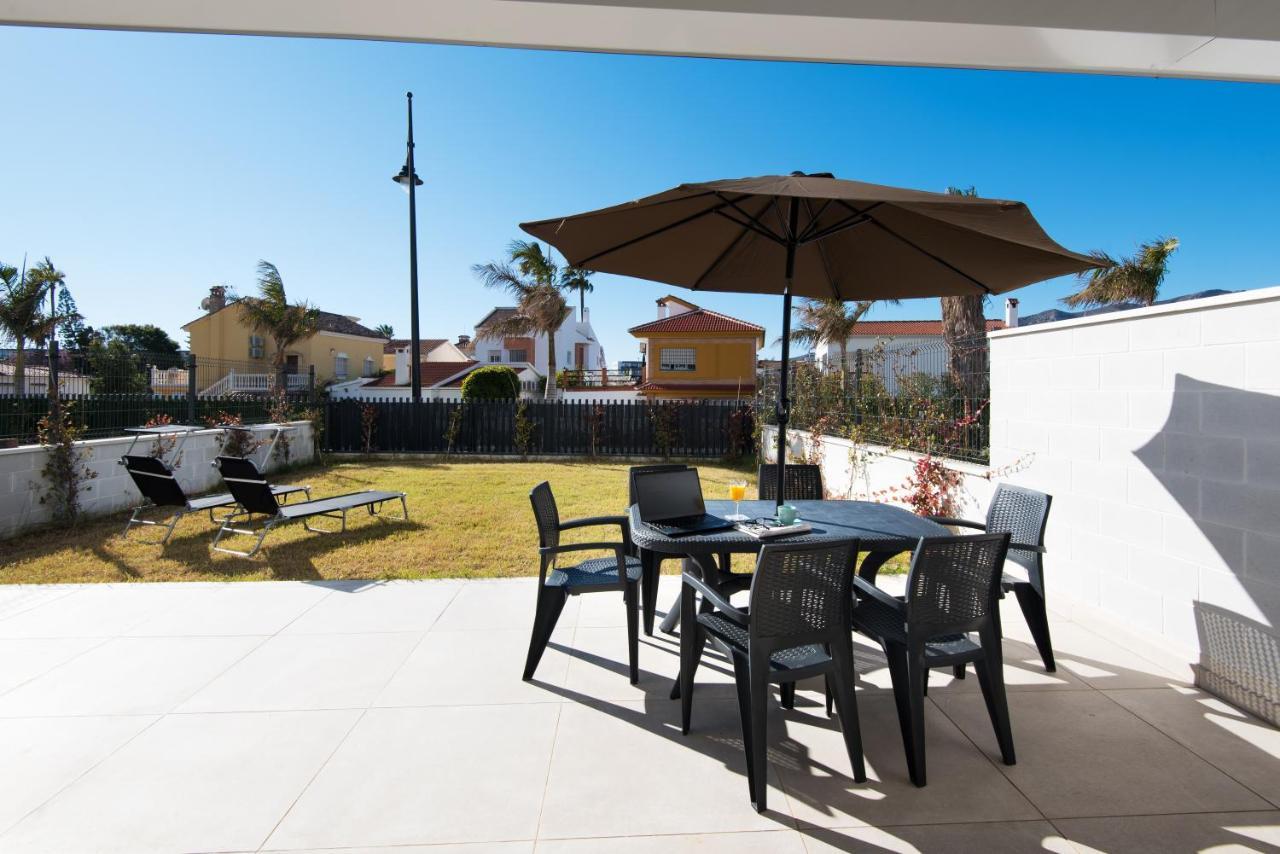 Alamar The Best Luxury Apartment On The Beach Торремолинос Экстерьер фото